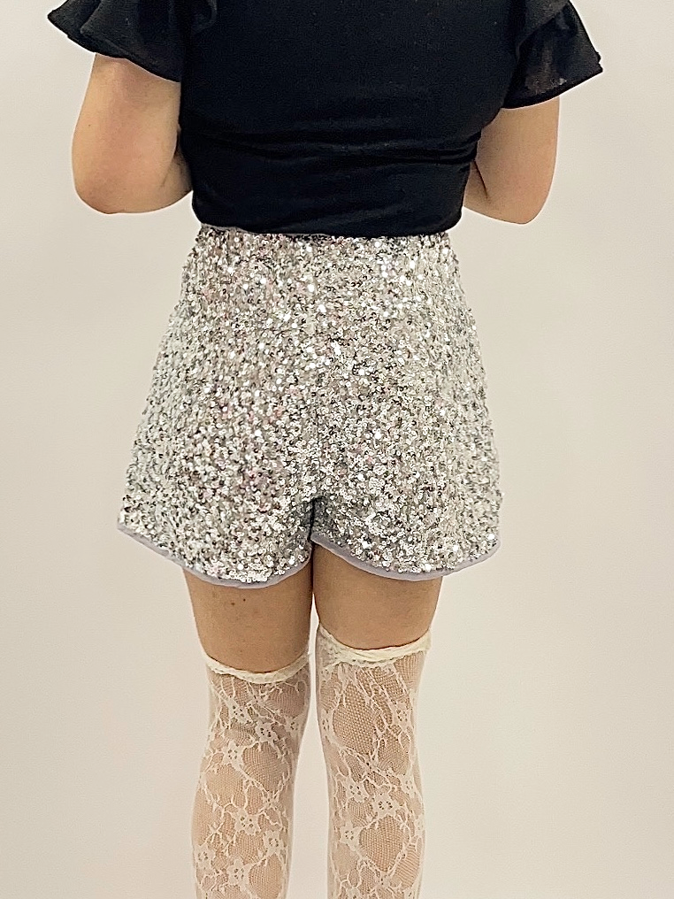 CHANEL COCO スパンコール装飾 ショートパンツ 38 CHANEL COCO CHANEL COCO スパンコール装飾 ショートパンツ 38 CHANEL COCO