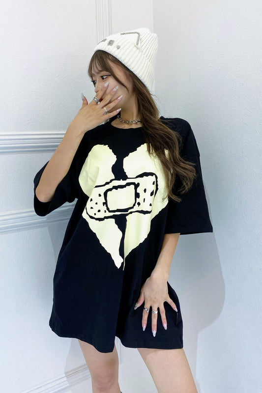 バンドエイドデザインTシャツ DPA64033